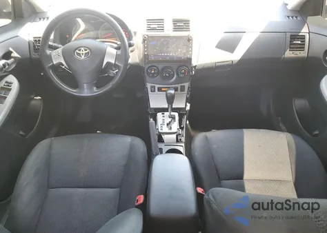 2010 Toyota Corolla Base z USA, uszkodzony, nr VIN 2T1BU4EE7AC417339